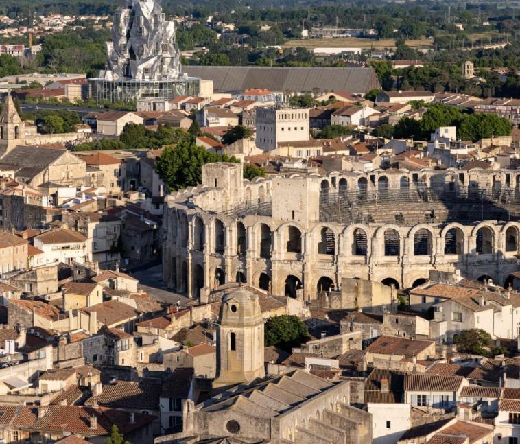 Entre Tour Luma Et Arenes Leilighet Arles Eksteriør bilde